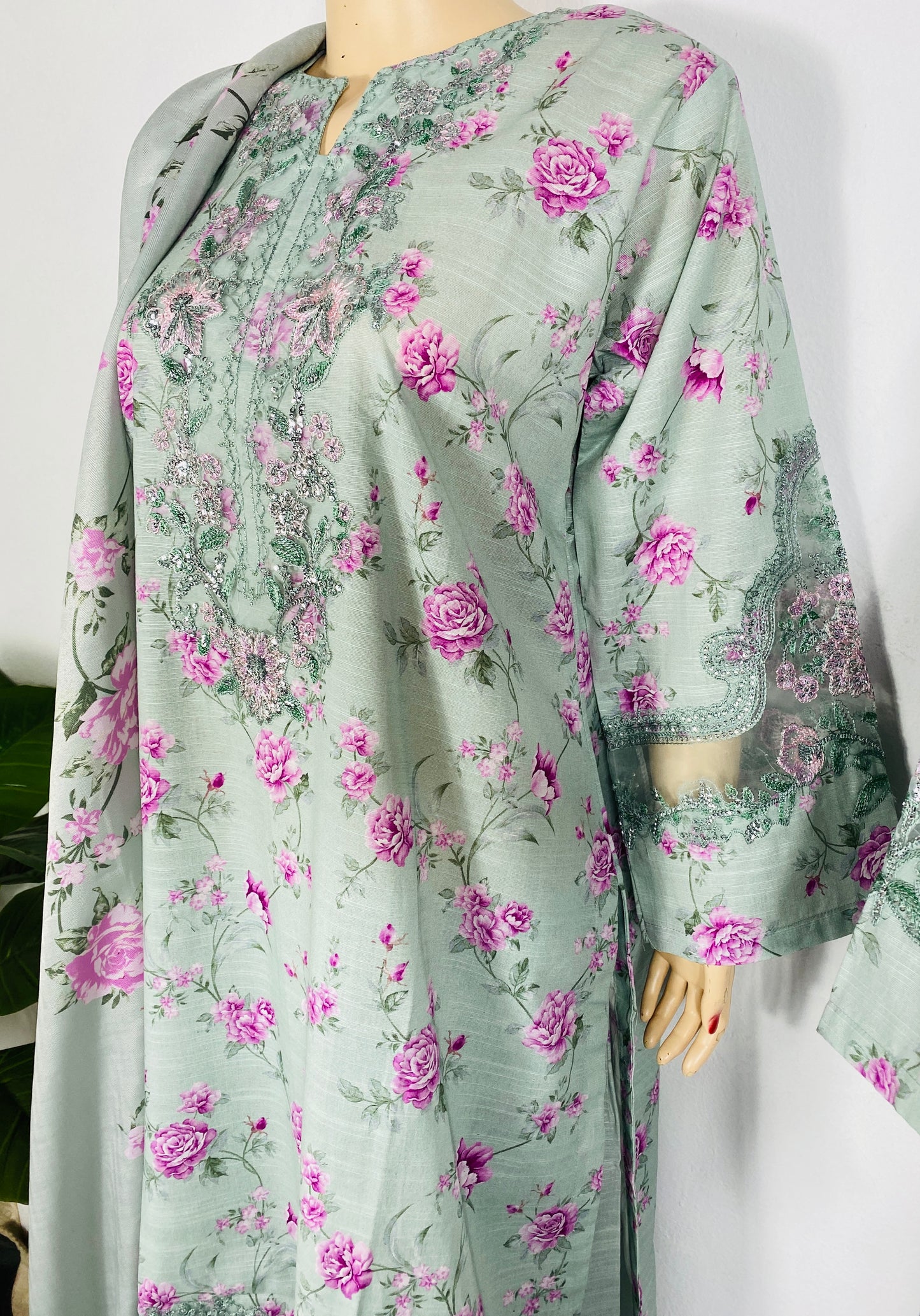 ZEENAT PRINTED 3-PC SUIT