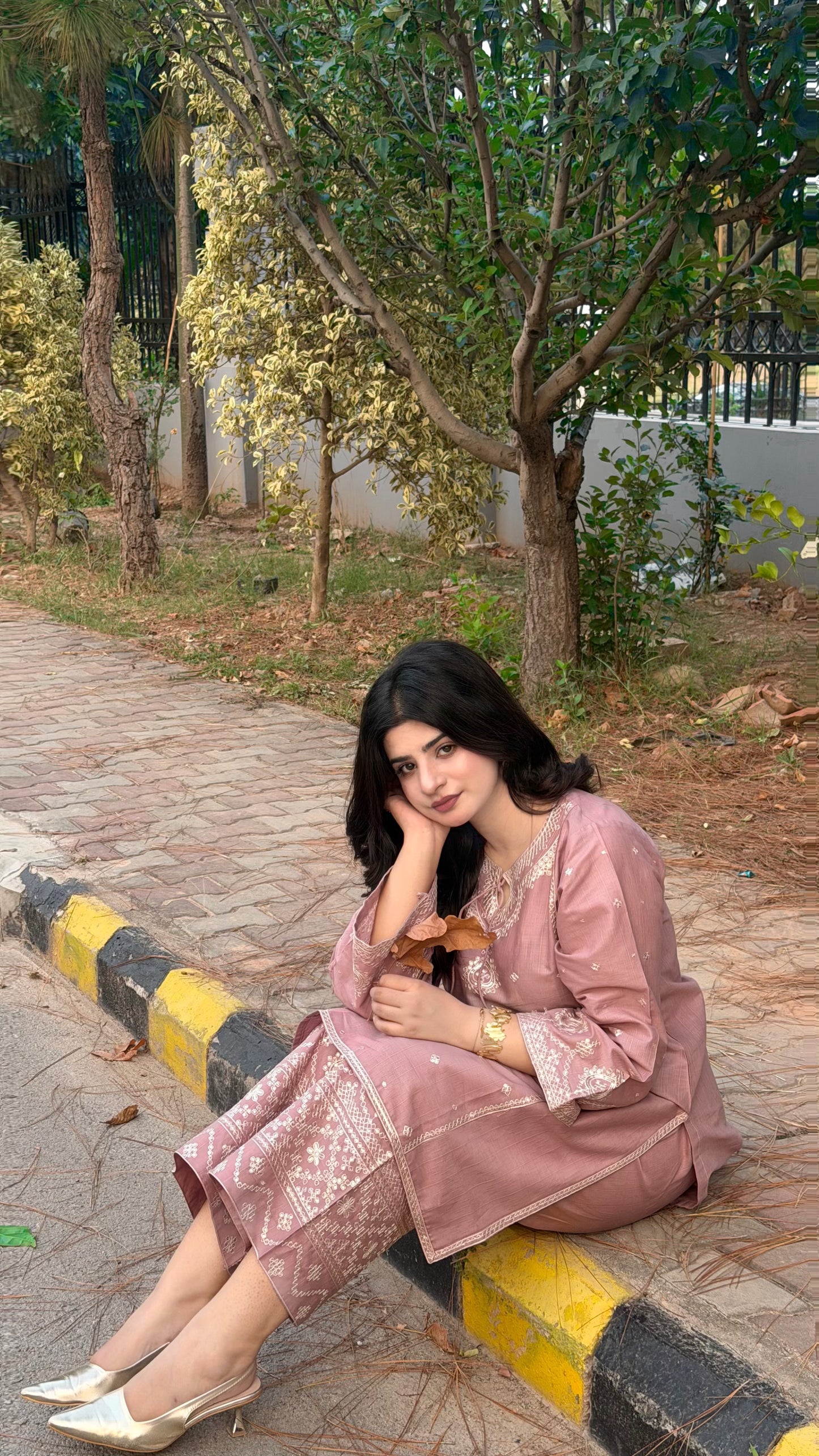 Roop-Luxe Elegance 2-PC SUIT