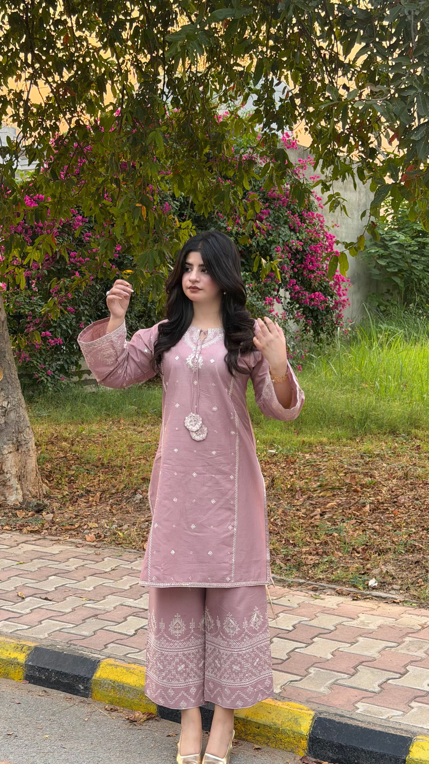 Roop-Luxe Elegance 2-PC SUIT