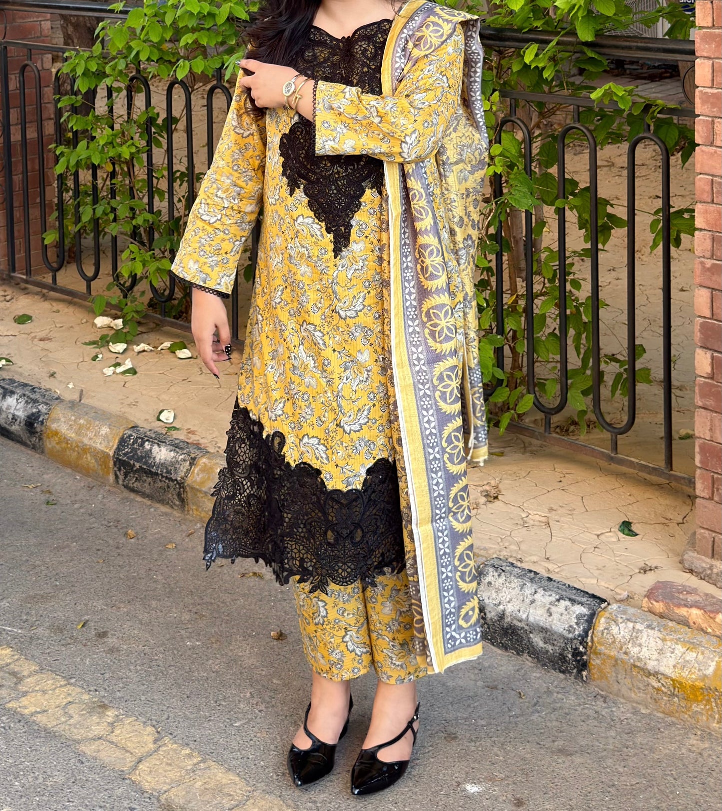 Petal Paradise 3-PC SUIT